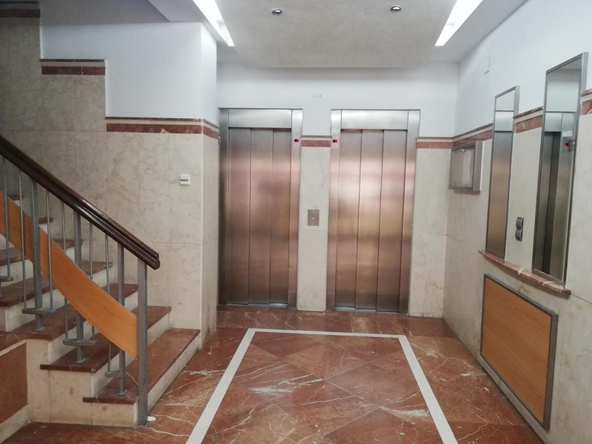 Appartamento Apartamento Con Encanto 'Larios Studio' Málaga Esterno foto