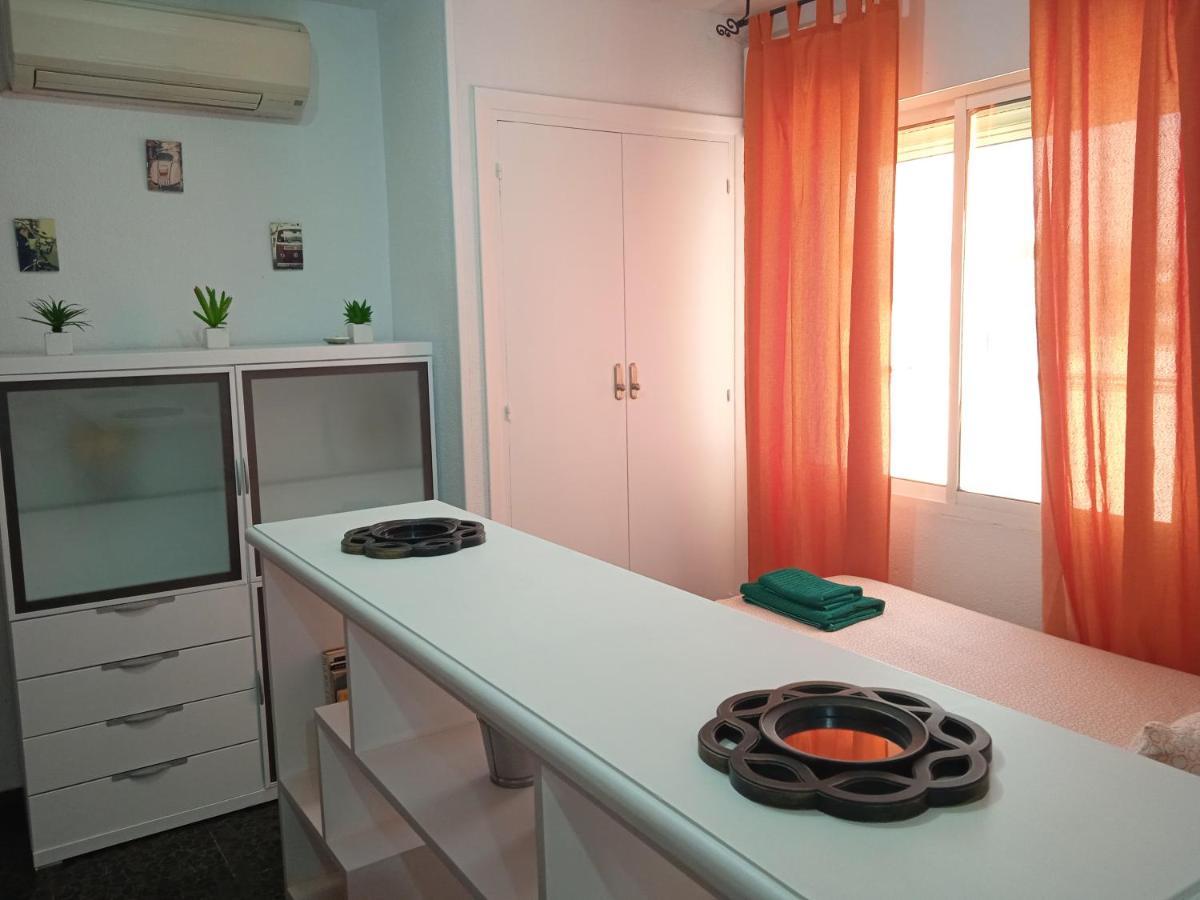 Appartamento Apartamento Con Encanto 'Larios Studio' Málaga Esterno foto