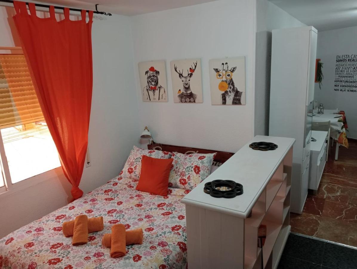 Appartamento Apartamento Con Encanto 'Larios Studio' Málaga Esterno foto