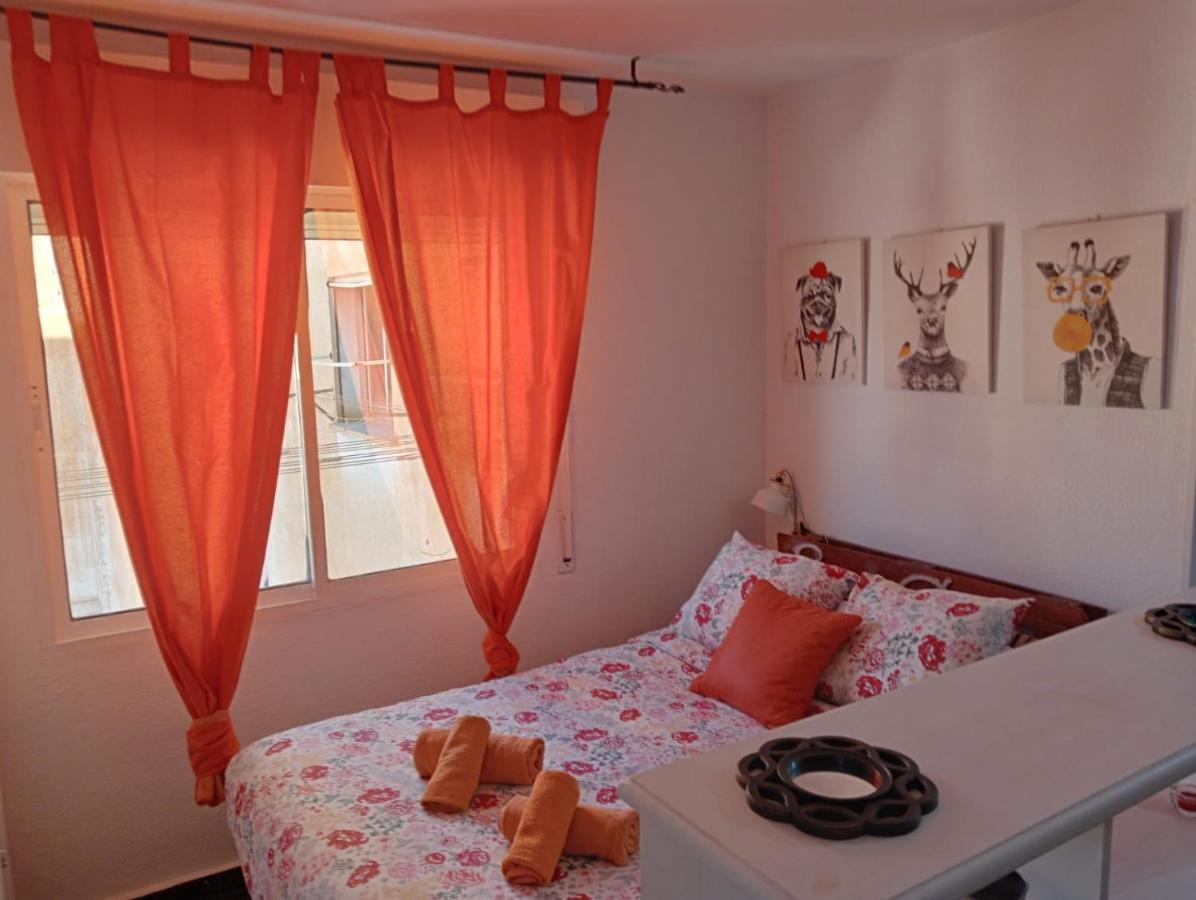 Appartamento Apartamento Con Encanto 'Larios Studio' Málaga Esterno foto
