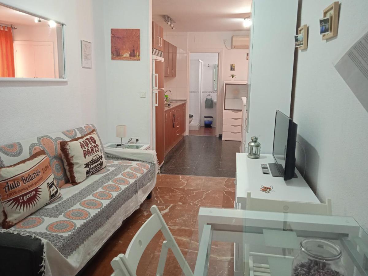 Appartamento Apartamento Con Encanto 'Larios Studio' Málaga Esterno foto
